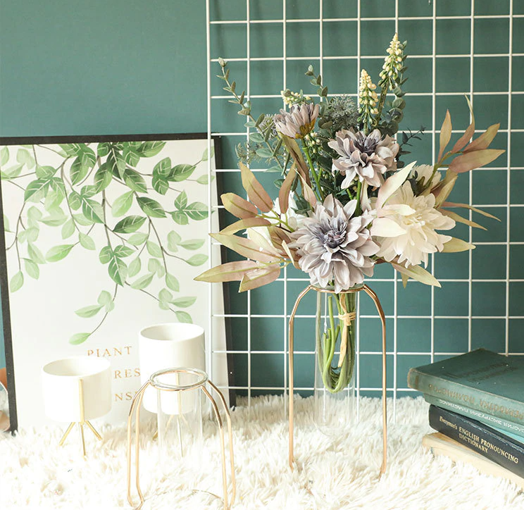 Bouquet de fleurs artificielles d'hiver